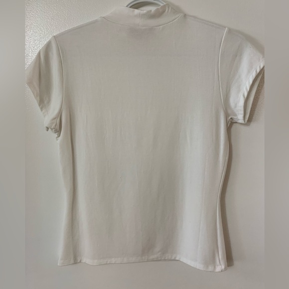 Sexy mock neck Guess shirt. - Picture 3 of 4